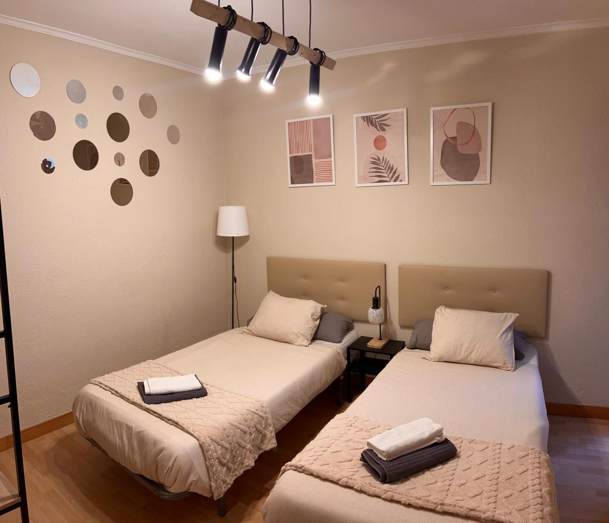 Ferrymill House - Apartamento Turistico Castro Urdiales Buitenkant foto